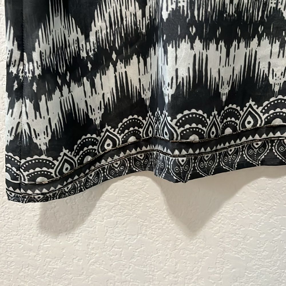 JOHNNY WAS Grey 100% Silk Dress with Brown Leather Trim/Tassle, Size XS (P) - Picture 5 of 9